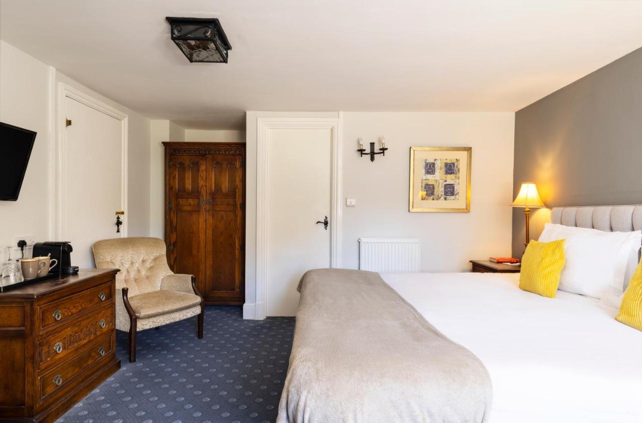 Karma Salford Hall Hotel Salford Priors Bagian luar foto